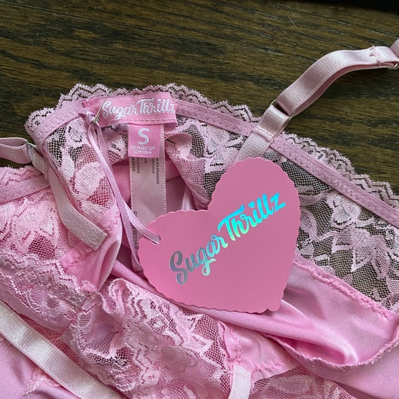 Sugar Thrills by DollsKill | NWT’s Y2K frilly lace sexy teddy romper - Picture 6 of 8